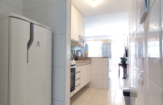 Pé na areia do Guarujá - Praia do Tombo (5-E) - Foto 19