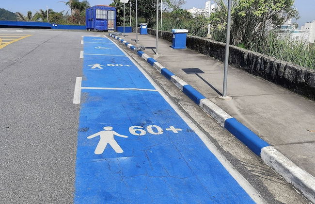 Pé na areia do Guarujá - Praia do Tombo (5-E) - Foto 51