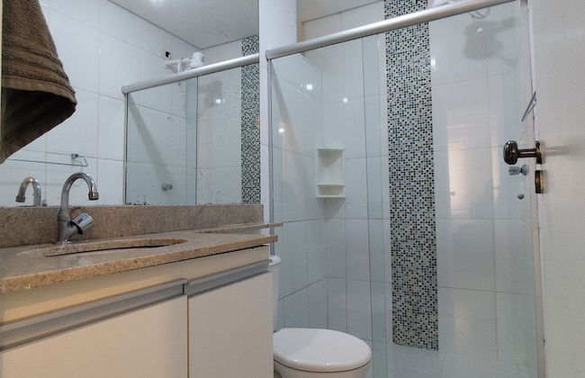 Pé na areia do Guarujá - Praia do Tombo (5-E) - Foto 30