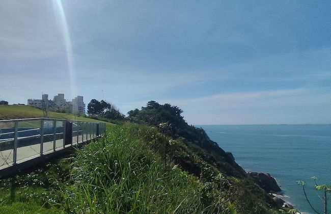 Pé na areia do Guarujá - Praia do Tombo (5-E) - Foto 53