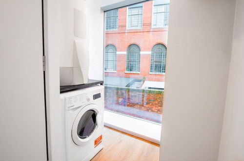 Foto 10 - Brand New, Luxury 1-bed Apartment in Liverpool