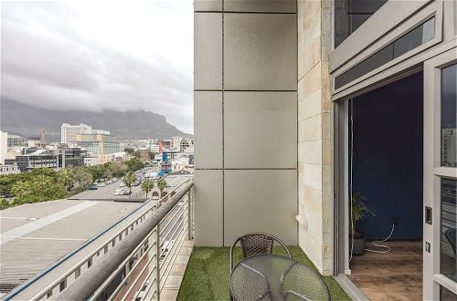 Foto 21 - Modern 1 Bedroom in De Waterkant With Table Mountain Views
