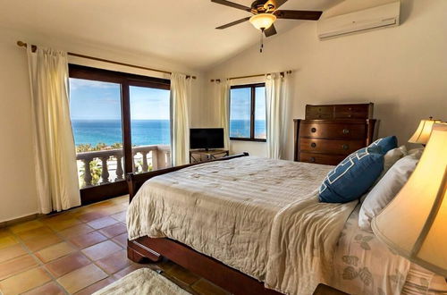 Photo 18 - Vista Hermosa Overlooks Sea From Every Room