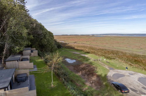 Photo 13 - The Caswell Bay Hide Out - 1 Bed Cabin - Landimore