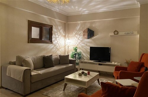 Photo 5 - Flat With City View 5-min to Istiklal in Beyoglu