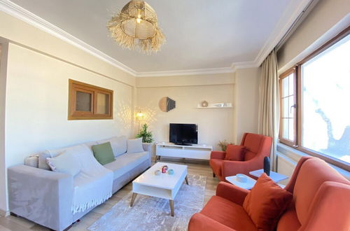 Photo 7 - Flat With City View 5-min to Istiklal in Beyoglu