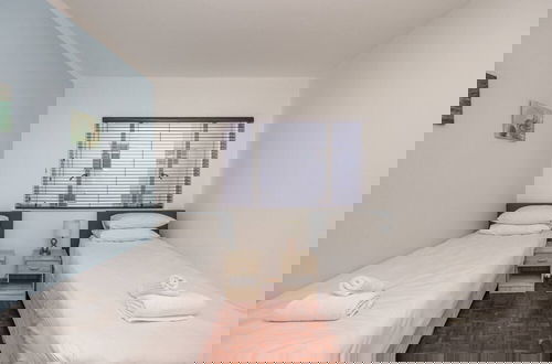 Foto 5 - Centrally Located 2 Bedroom Apartment in Cape Town