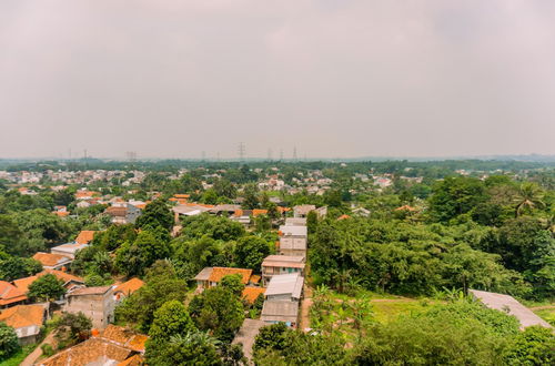 Photo 18 - Warm And Simply Look Studio Room At Serpong Garden Apartment