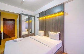 Photo 2 - Warm And Comfort Living Studio Room At Gunung Putri Square Apartment