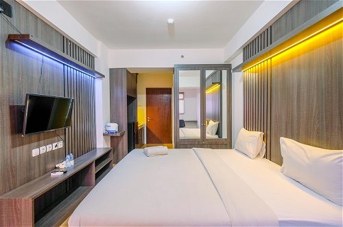 Photo 1 - Warm And Comfort Living Studio Room At Gunung Putri Square Apartment