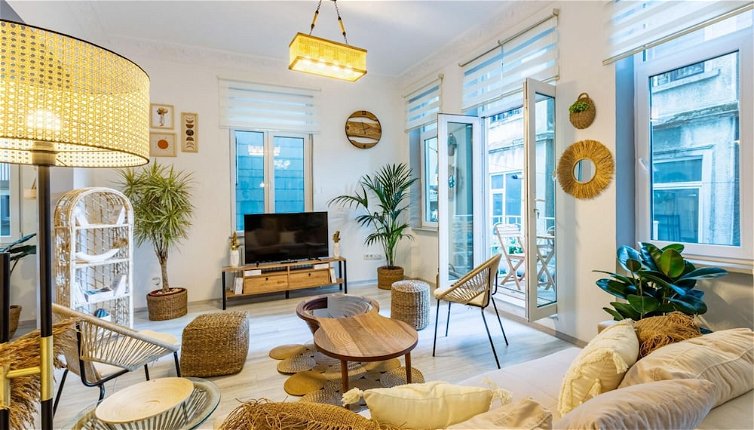 Photo 1 - Exceptional Flat Near Metro and Galata