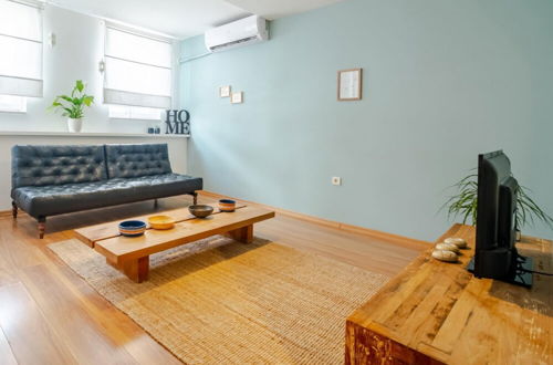 Photo 6 - Colorful Flat 5 Min to Taksim Square in Beyoglu