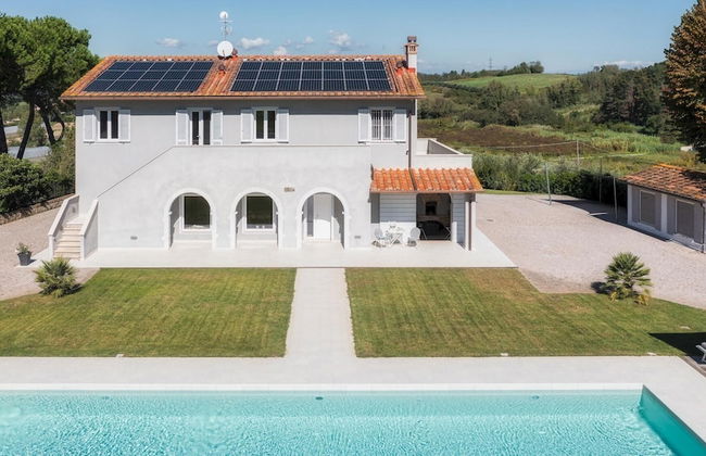 Villa Edoardo 9 in Crespina Lorenzana - Foto 1