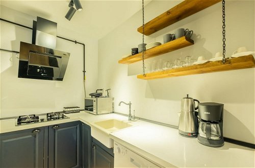 Photo 2 - Cozy Flat With Central Location Close to Popular Attractions in Besiktas