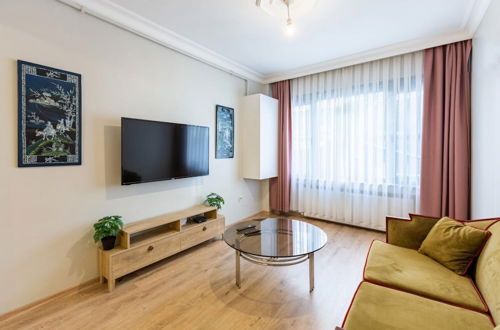 Photo 6 - Lovely Central Flat Near Metro Station in Sisli