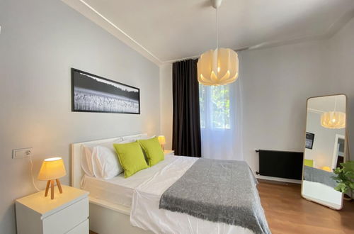 Photo 2 - Exquisite Flat Near Bagdat Street in Kadikoy