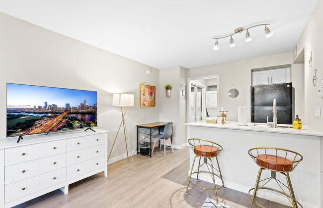 Charming Studio Close to Downtown and Domain - Foto 2