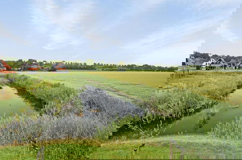 Photo 31 - Vacation Home Zeeland by Oosterschelde Park