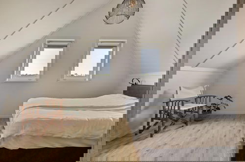 Photo 7 - Vacation Home Zeeland by Oosterschelde Park