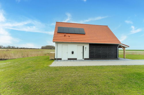 Photo 33 - Luxury Villa on the Eastern Scheldt With Sauna and Stunning Views