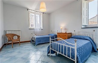 Photo 3 - Gli Iris - Appartamento con 2 Camere da Letto by Wonderful Italy