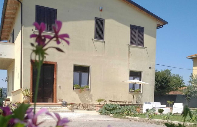 Villa in Italy With Private Garden Retreat - Foto 33