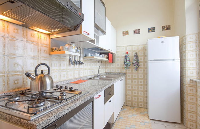 Villa in Italy With Private Garden Retreat - Foto 14