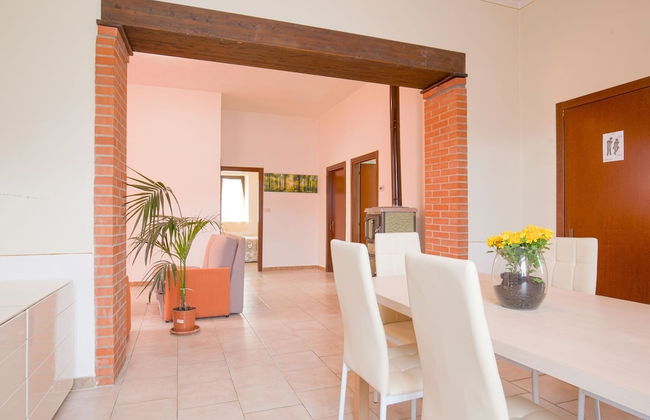 Villa in Italy With Private Garden Retreat - Foto 24