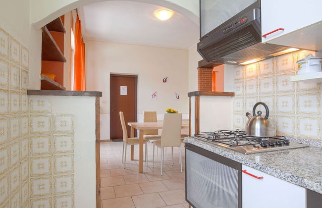 Villa in Italy With Private Garden Retreat - Foto 13