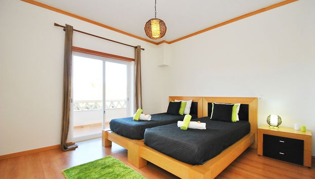 Townhouse Mar 2 - Photo 2