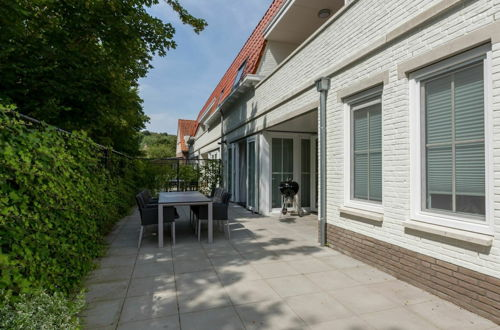 Photo 9 - Spacious Apartment in Koudekerke With Terrace