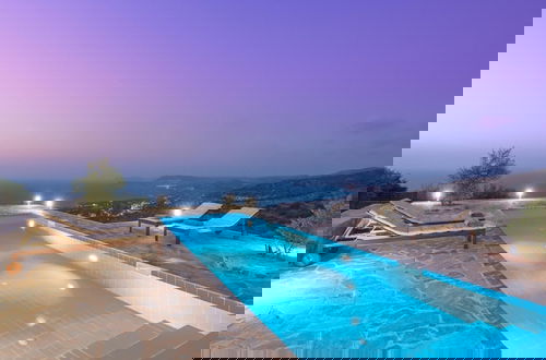 Photo 17 - Villa Isidora - Stunning Stylish 3-bedroom Villa