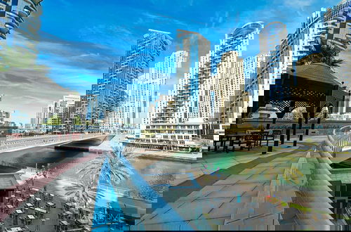 Foto 43 - WelHome - Mesmerizing 1BR Apartment in Damac Waves A