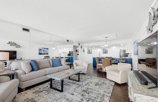 Shoreline Towers 1035 - Photo 15