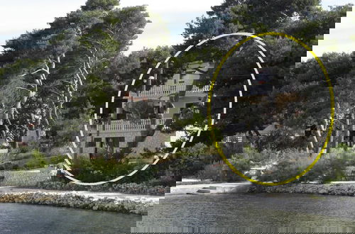 Photo 17 - Mili - Seaview - A1