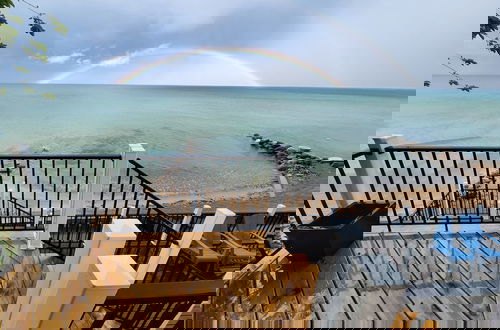Photo 1 - Million Dollar View Bayshore Beach House