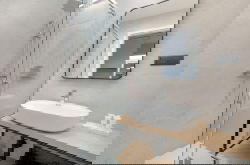 Photo 22 - Modern Studio in the Centre by Renters