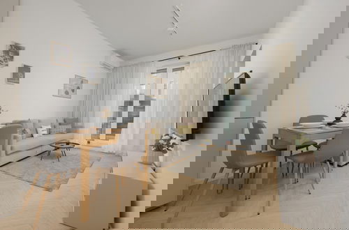 Foto 15 - Subtle Apartment in Warsaw by Renters