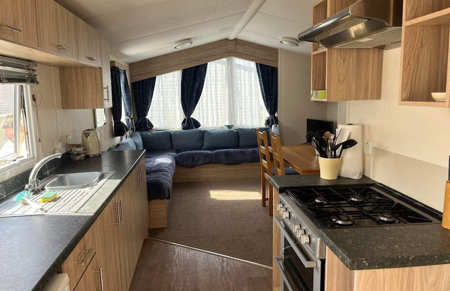 Budget 3 Bedroom Caravan With Decking at Heacham - Foto 4