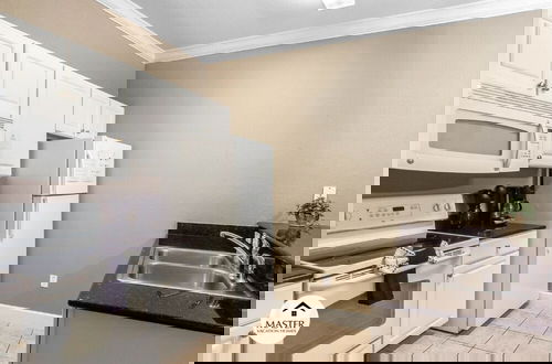 Foto 17 - 3 Bedrooms S / Lucaya Village Townhouse by RedAwning