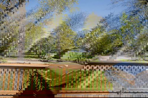 Photo 49 - Amazing Lake House With Beach Access 4 Bedroom Home by RedAwning