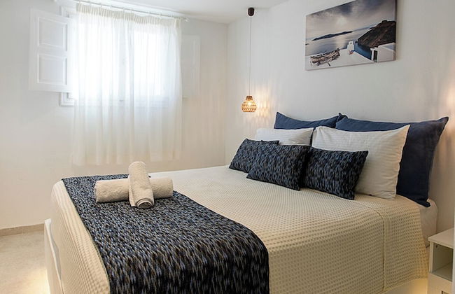 Santorini Villatzio Suites - Foto 8