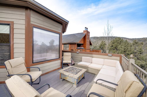 Foto 40 - Pine Mountain Club Cabin w/ Private Deck & Views
