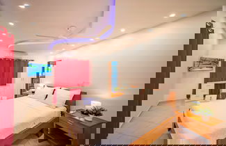 Foto 3 - Plaza Achim 2br Apt, Heart Of Nightlife Area!