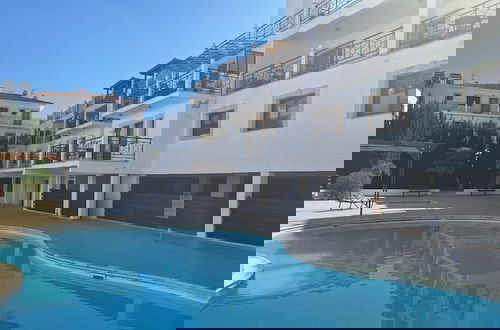 Foto 27 - Paramount Gardens Resorts C201
