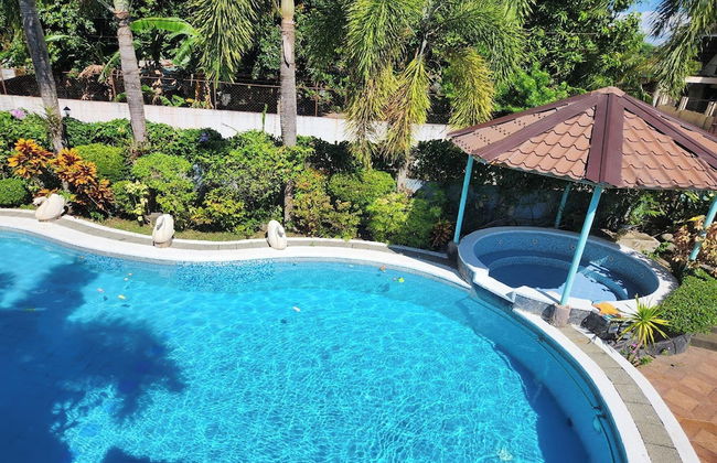 Villa Celine Laguna - Foto 1