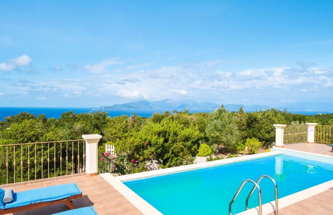 Island View in Antipata - Photo 24