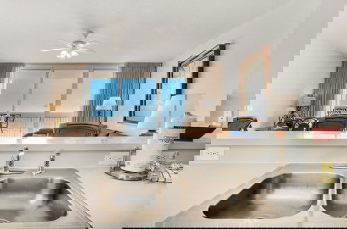 Foto 10 - Majestic Beach Towers 1-407