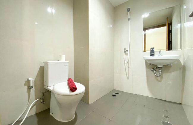 Great Choice Studio Apartment LRT City Jatibening - Photo 1