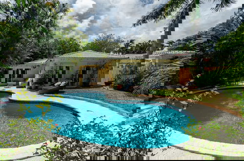 Foto 1 - Family Home Heated Pool Victoria Park2BR